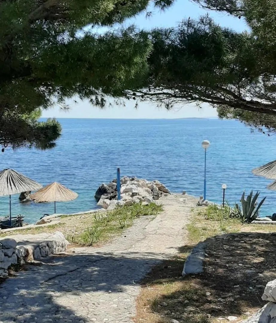 Apartment Appartment Iva Kampor Croatia